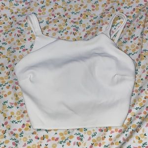 Yoga Twist-Back Tank C/D Cup Lululemon, Size Small/6